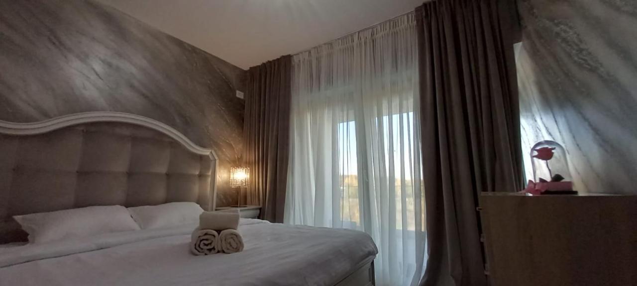 North Pipera Apartment W Parking & Self Check In 벌룬터리 외부 사진